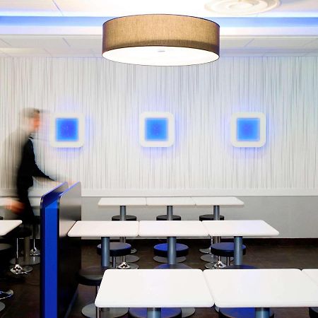 Hotel Ibis Budget Nice Palais Nikaia Екстериор снимка