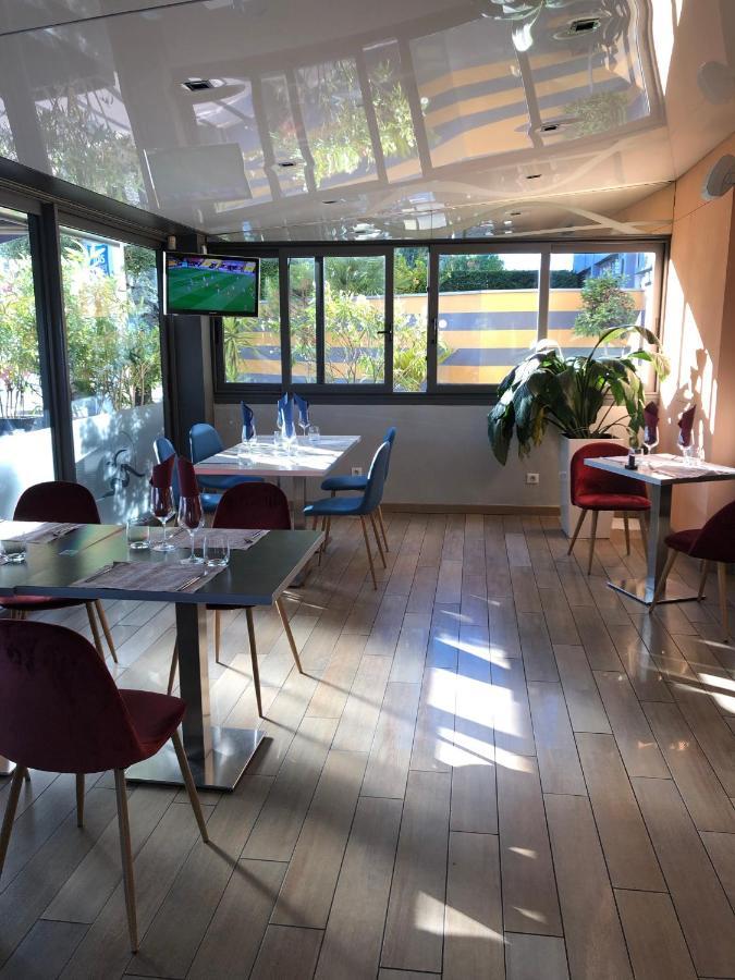 Hotel Ibis Budget Nice Palais Nikaia Екстериор снимка