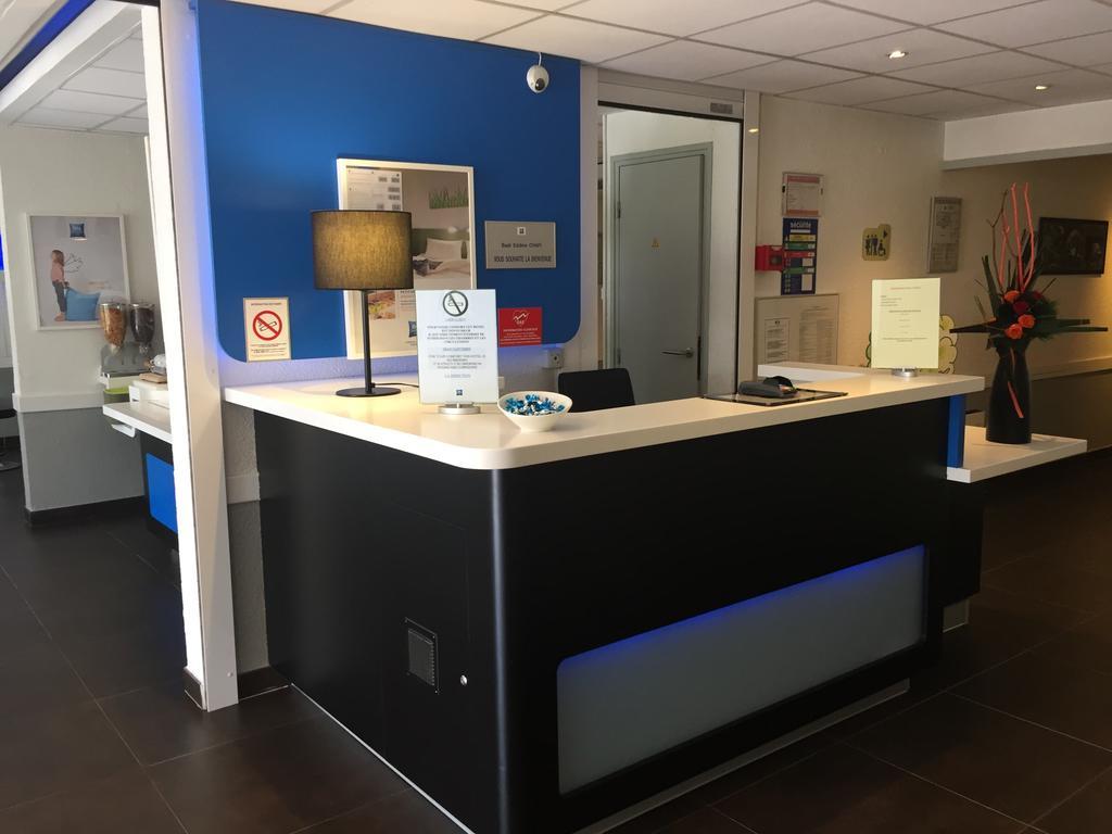 Hotel Ibis Budget Nice Palais Nikaia Екстериор снимка